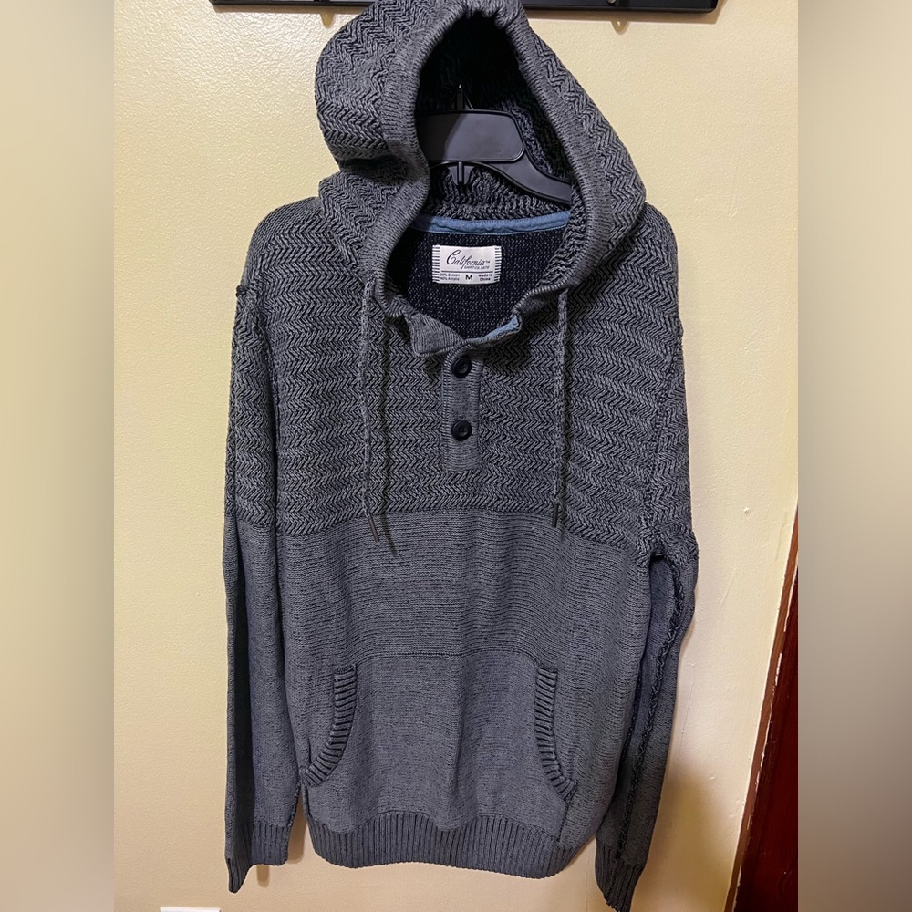 California Shirt Co. Men’s Size Medium Sweater